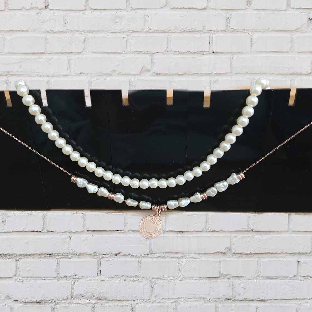 Elegant Pearl Necklace Set